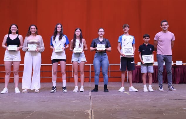 Imagen: Reconocimientos especiales en la Gala del Deporte de Pego 2024