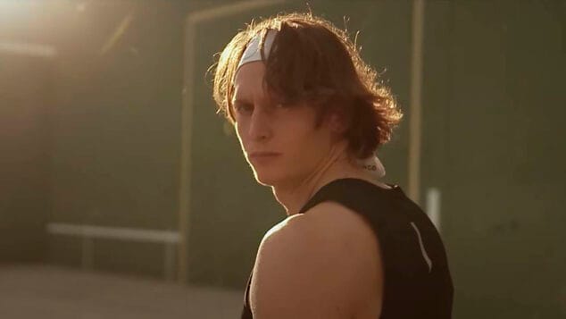 Imagen: Sacha Kruithof en el trailer de la serie documental 'Sacha a Nova York' de À Punt