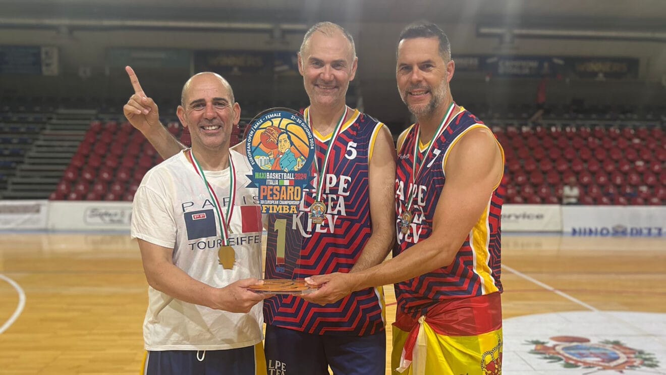 Calpinos triunfan en el campeonato dest
