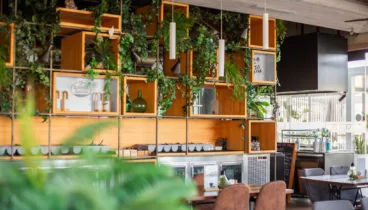 Descubre con buena compañía el destacado restaurante del Puerto de Dénia