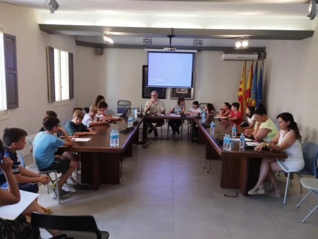 el consejo local de infancia y adolescencia de pedreguer traslada sus propuestas a la corporacion