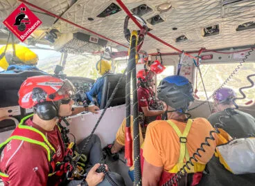 helicoptero de rescate de bomberos en calp