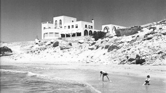 la playa del cantal roig de calp en los anos 1950 imagen del libro calp blanc i negre