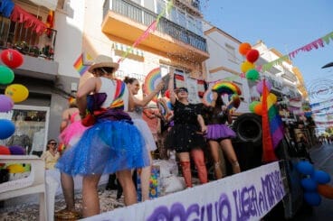 Pasacalle humorístico de las fiestas de Moraira 2024 03