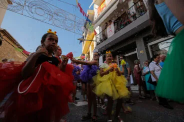 Pasacalle humorístico de las fiestas de Moraira 2024 19