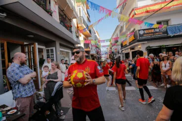 Pasacalle humorístico de las fiestas de Moraira 2024 30