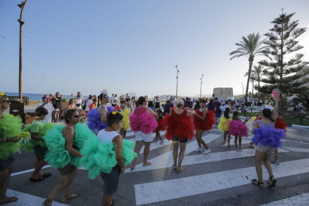 pasacalle humoristico de las fiestas de moraira 2024 47