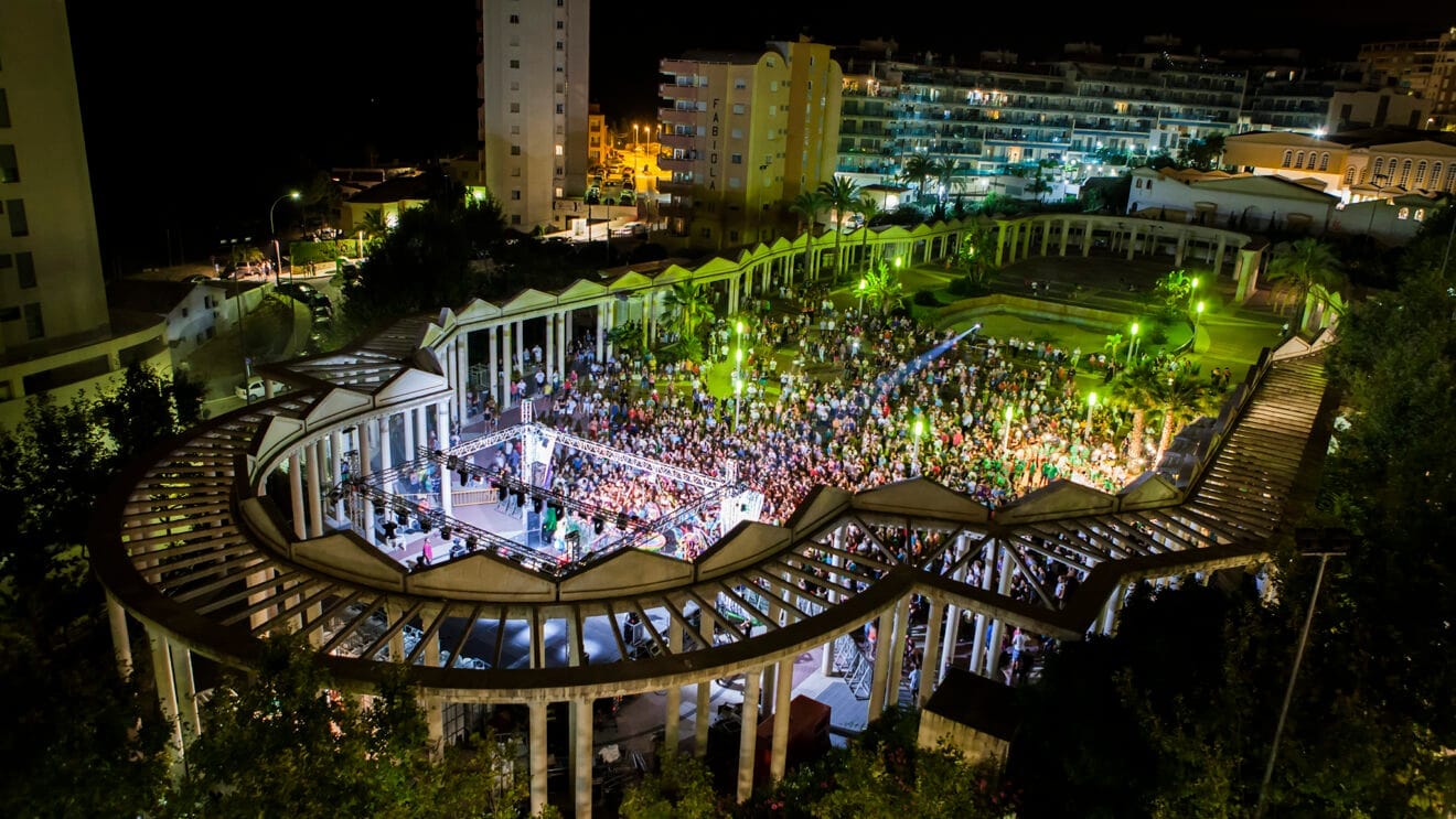 Plaza Mayor de Calp dest
