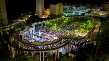 plaza mayor de calp dest