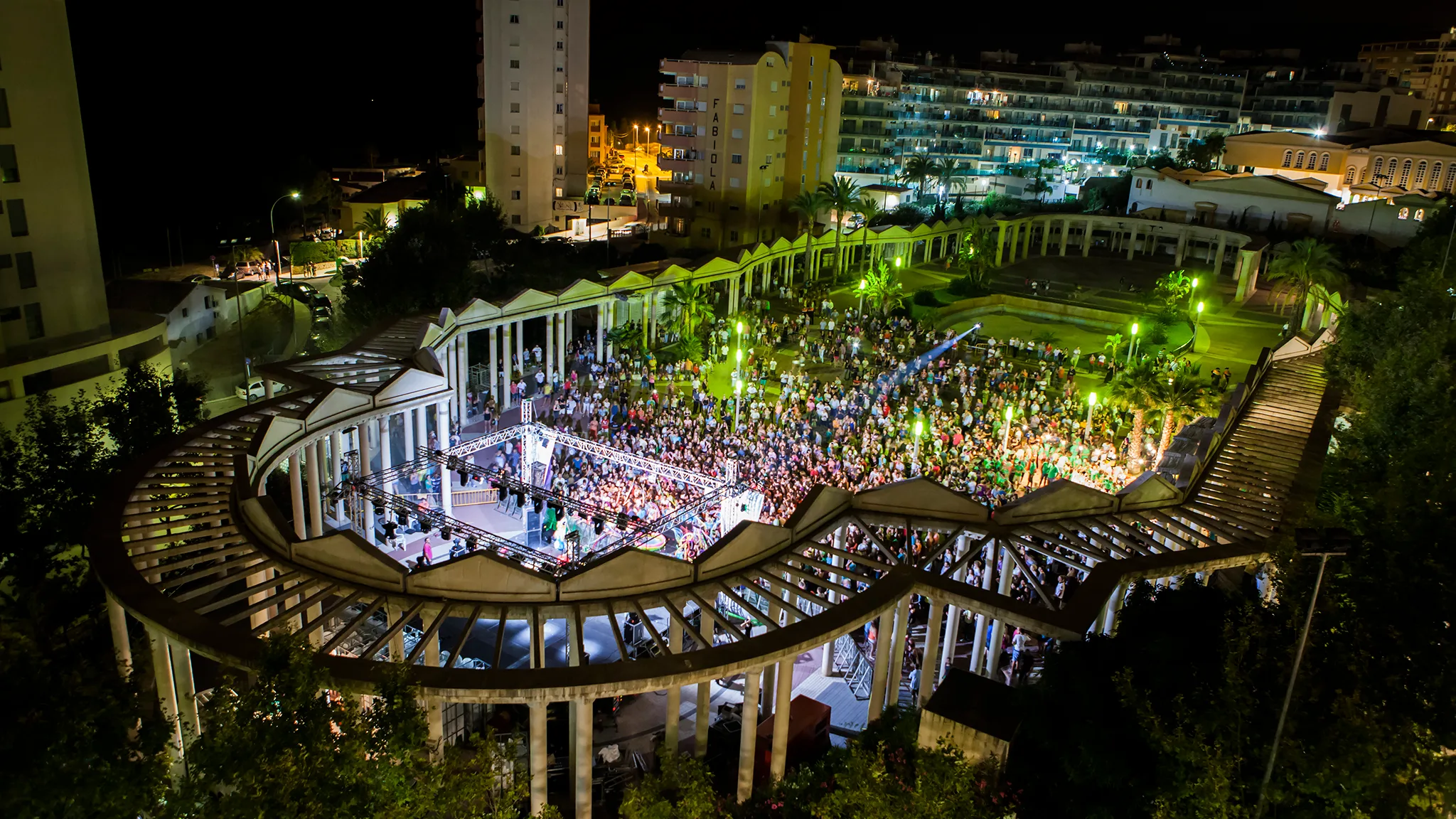 plaza mayor de calp dest