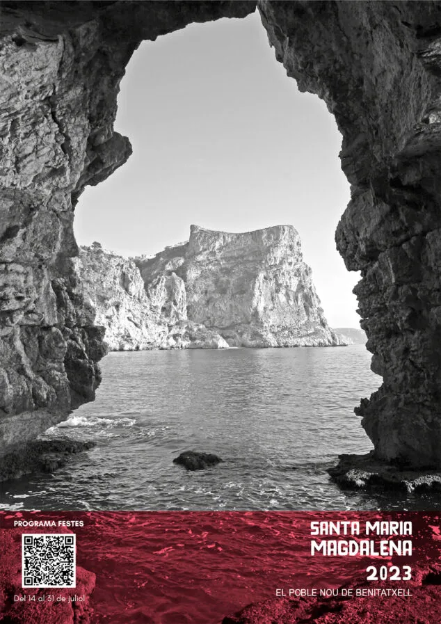 Programa de Fiestas Patronales de Benitatxell Santa María Magdalena 2023 2 Imagen: Portada del libro de fiestas patronales en honor a Santa María Magdalena de Benitatxell de 2023
