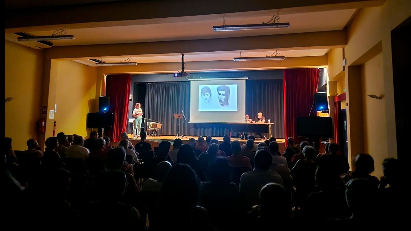 Presentación de la litografía del artista Joan Castejón (Dénia) en homenaje a la Muntanya Llarga de Llíber