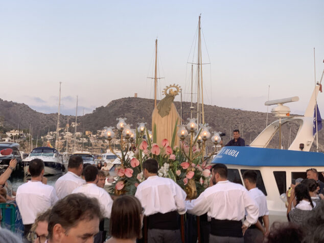 procesion de la virgen del carmen en moraira 2024 24