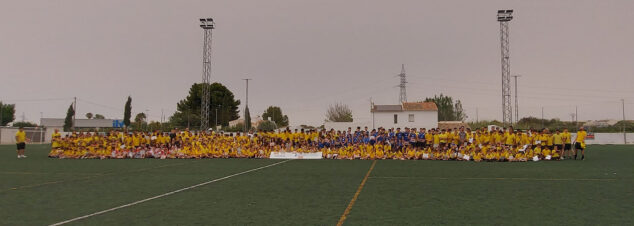 Imagen: Alumnos de las Escoles Esportives Municipals d’Ondara