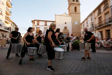 Carrozas y grupos a pie en las fiestas de Gata 2024 02