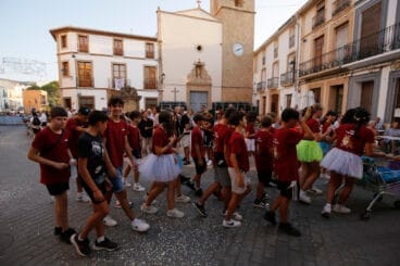 Carrozas y grupos a pie en las fiestas de Gata 2024 06