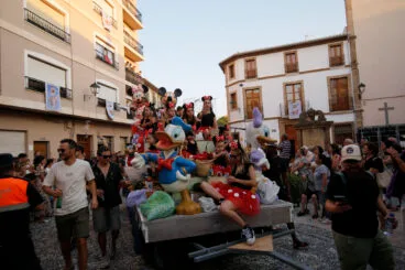 Carrozas y grupos a pie en las fiestas de Gata 2024 119