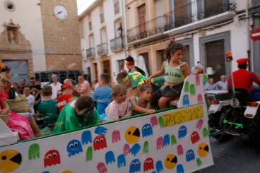 Carrozas y grupos a pie en las fiestas de Gata 2024 133