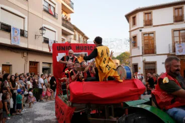 Carrozas y grupos a pie en las fiestas de Gata 2024 149