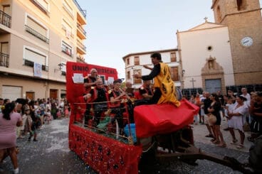 Carrozas y grupos a pie en las fiestas de Gata 2024 150