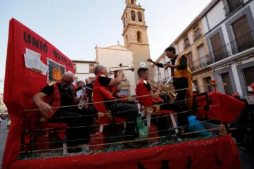 Carrozas y grupos a pie en las fiestas de Gata 2024 151