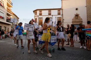 Carrozas y grupos a pie en las fiestas de Gata 2024 62