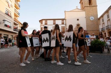 Carrozas y grupos a pie en las fiestas de Gata 2024 74