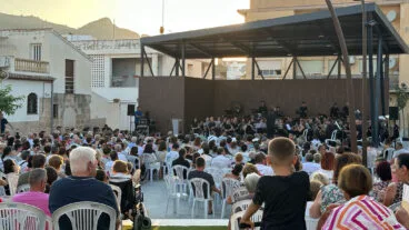 concierto de lassociacio musical el verger en la nueva plaza concepcio miquel giner