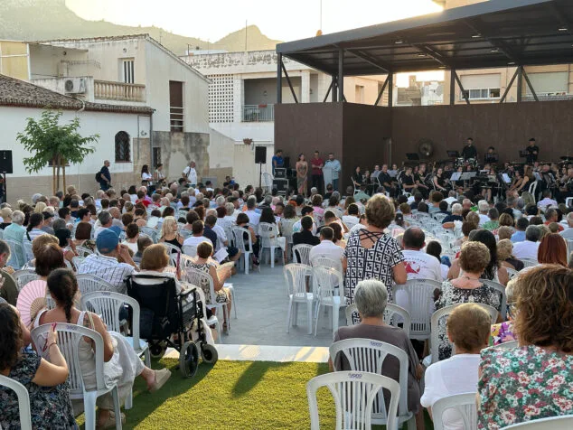 inauguracion de la plaza concepcio miquel giner del verger 04