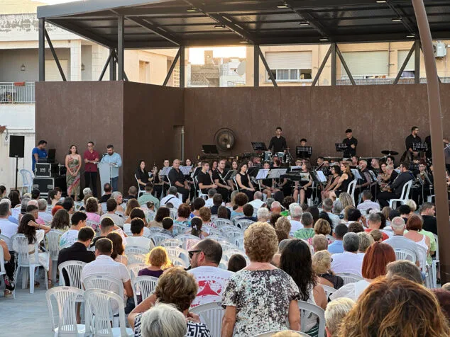 inauguracion de la plaza concepcio miquel giner del verger 05