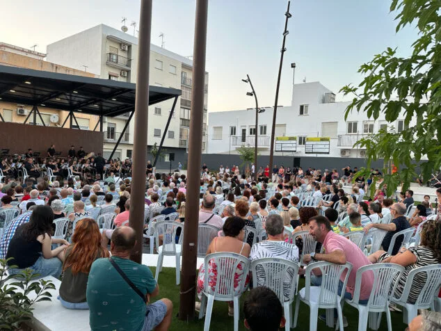 inauguracion de la plaza concepcio miquel giner del verger 12