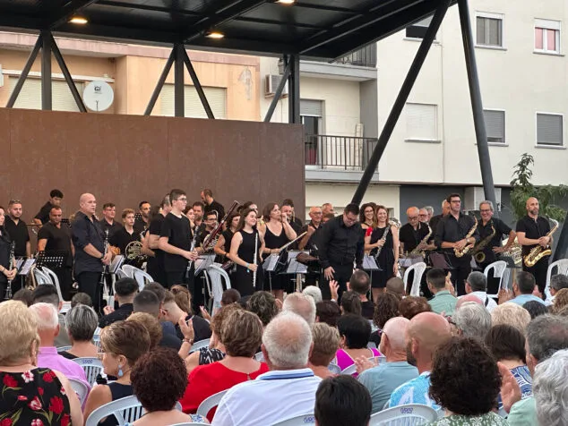 inauguracion de la plaza concepcio miquel giner del verger 14