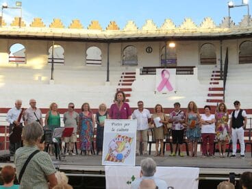 la aecc y poetas por la cultura organizan un recital solidario en ondara