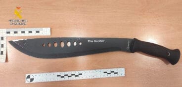machete intervenido por la guardia civil tras el altercado en calp