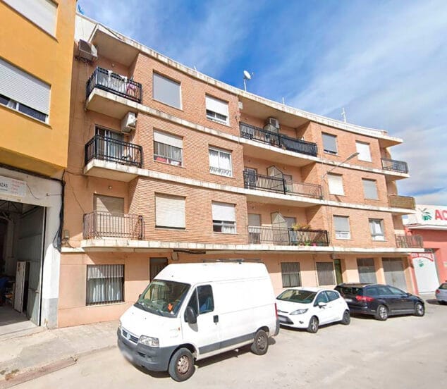 Imagen: Piso en venta situado en la avenida Alcoy de Pego