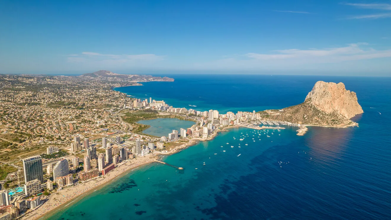Vista aérea de Calp dest