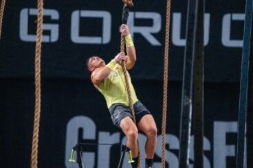 Calum Clements en la prueba con las cuerdas