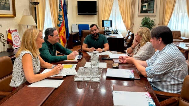 Imagen: Encuentro con el Subdelegado del Gobierno, Juan Antonio Nieves