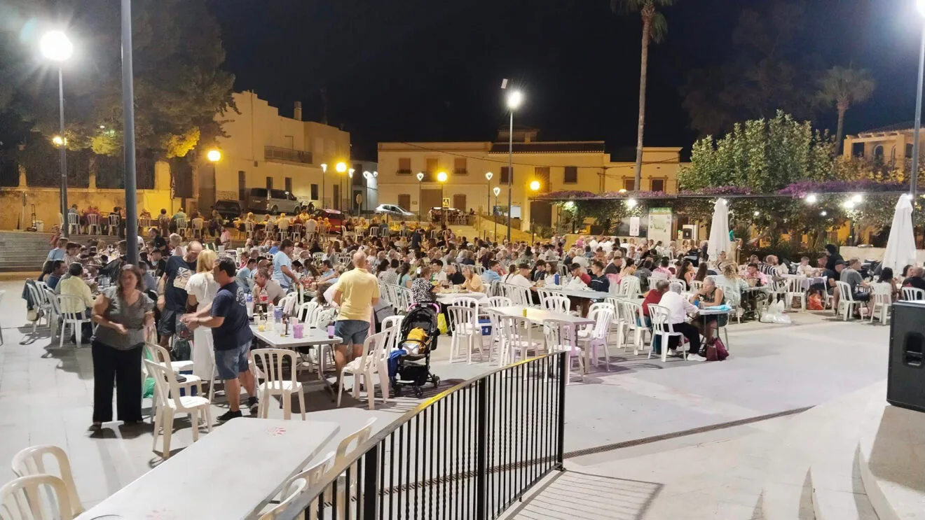 Fiestas del Crist de la Salut de Sanet i Negrals. Ayuntamiento de Sanet i Negrals. dest