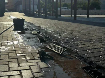 Limpieza de imbornales en Teulada Moraira