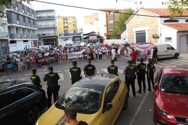 manifestacion antitaurina en ondara 09