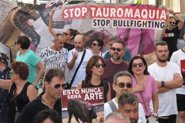 manifestacion antitaurina en ondara 18
