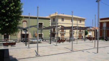 plaza mayor de ondara