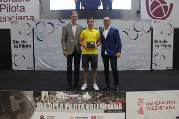 Raül Blasco, mejor entrenador en la modalidad de one wall de los JECV 2023-2024