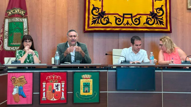 Imagen: Reunión informativa sobre las subvenciones a la formación cultural y artística en Calp