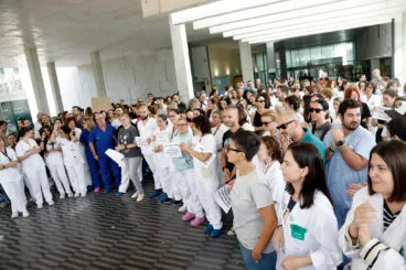Concentración de sanitarios de la Marina Alta octubre 2024 03