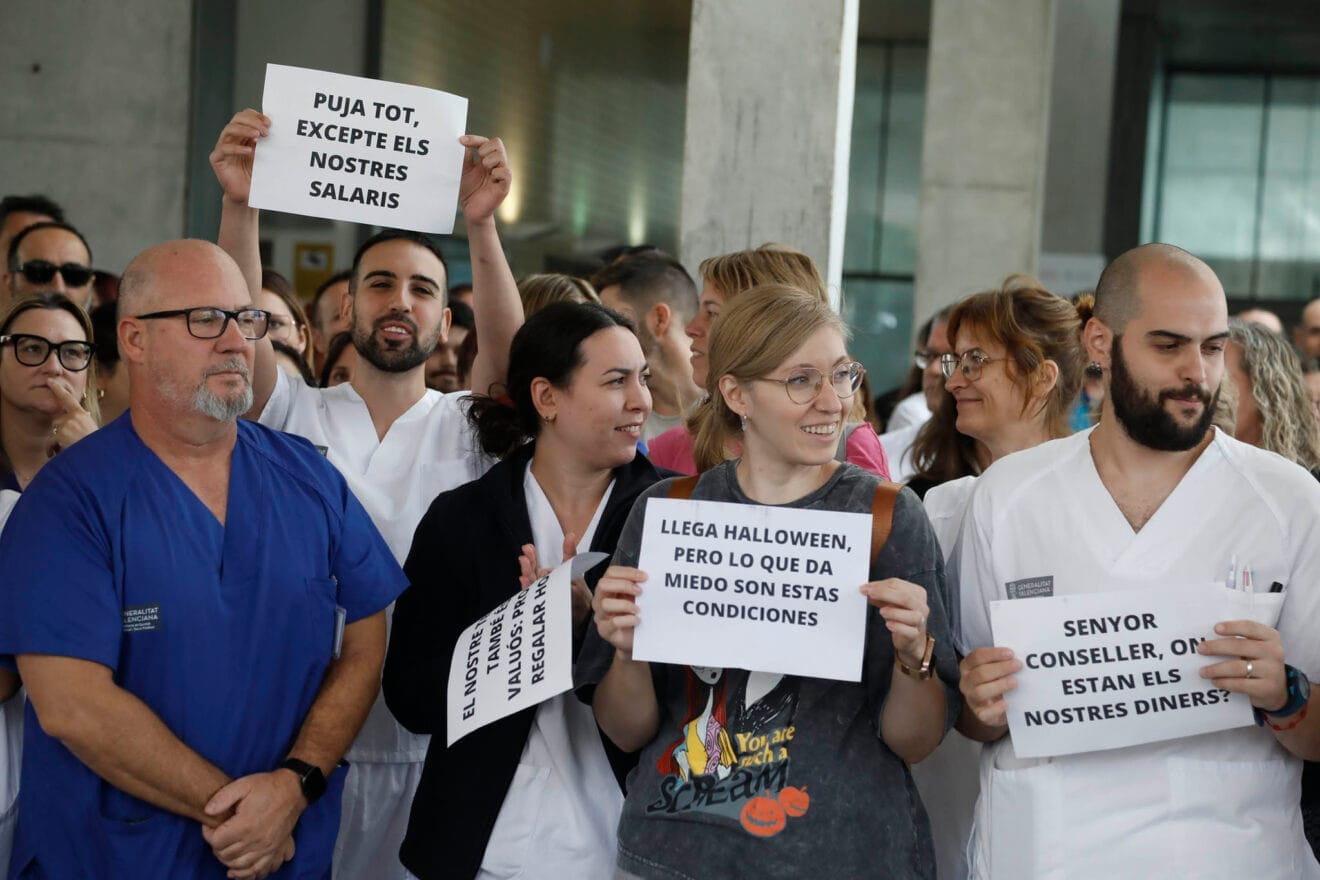 Concentración de sanitarios de la Marina Alta octubre 2024 16