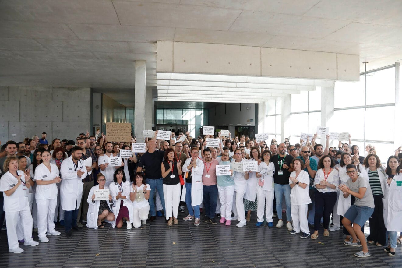 Concentración de sanitarios de la Marina Alta octubre 2024 23