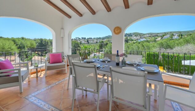 dias de sol y piscina privada