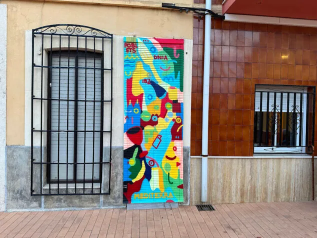 Persianes amb Art en Els Poblets: en qué consiste, cuándo es, dónde se ubica la exposición, obras y artistas 20 ener asniak de mallorca